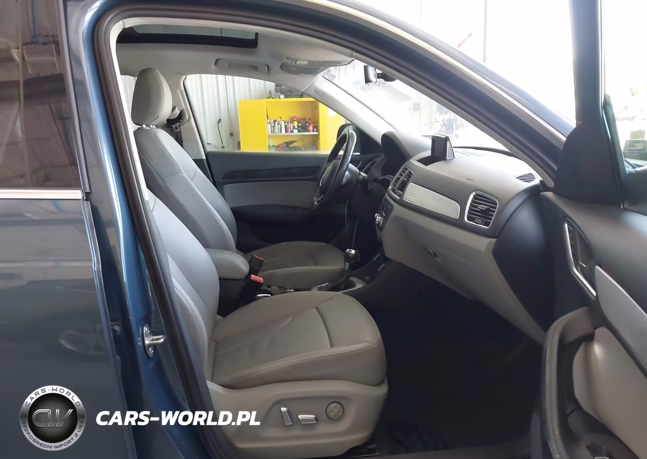 2017 Audi Q3 2.0T Premium VIN:WA1JCCFS9HR002708 - 5