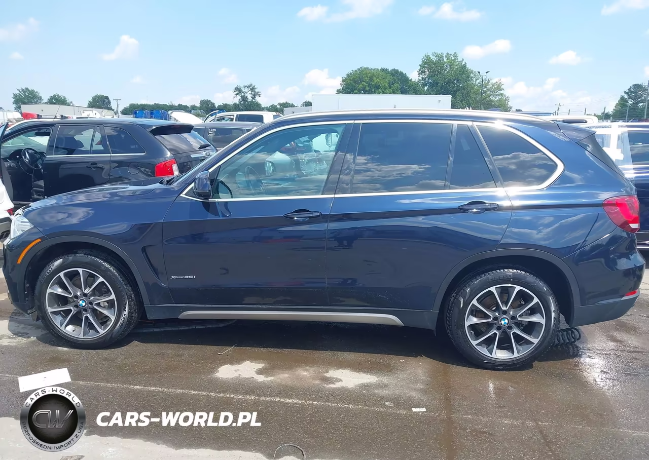 2017 BMW X5 xDrive35I VIN:5UXKR0C36H0V78554 - 14