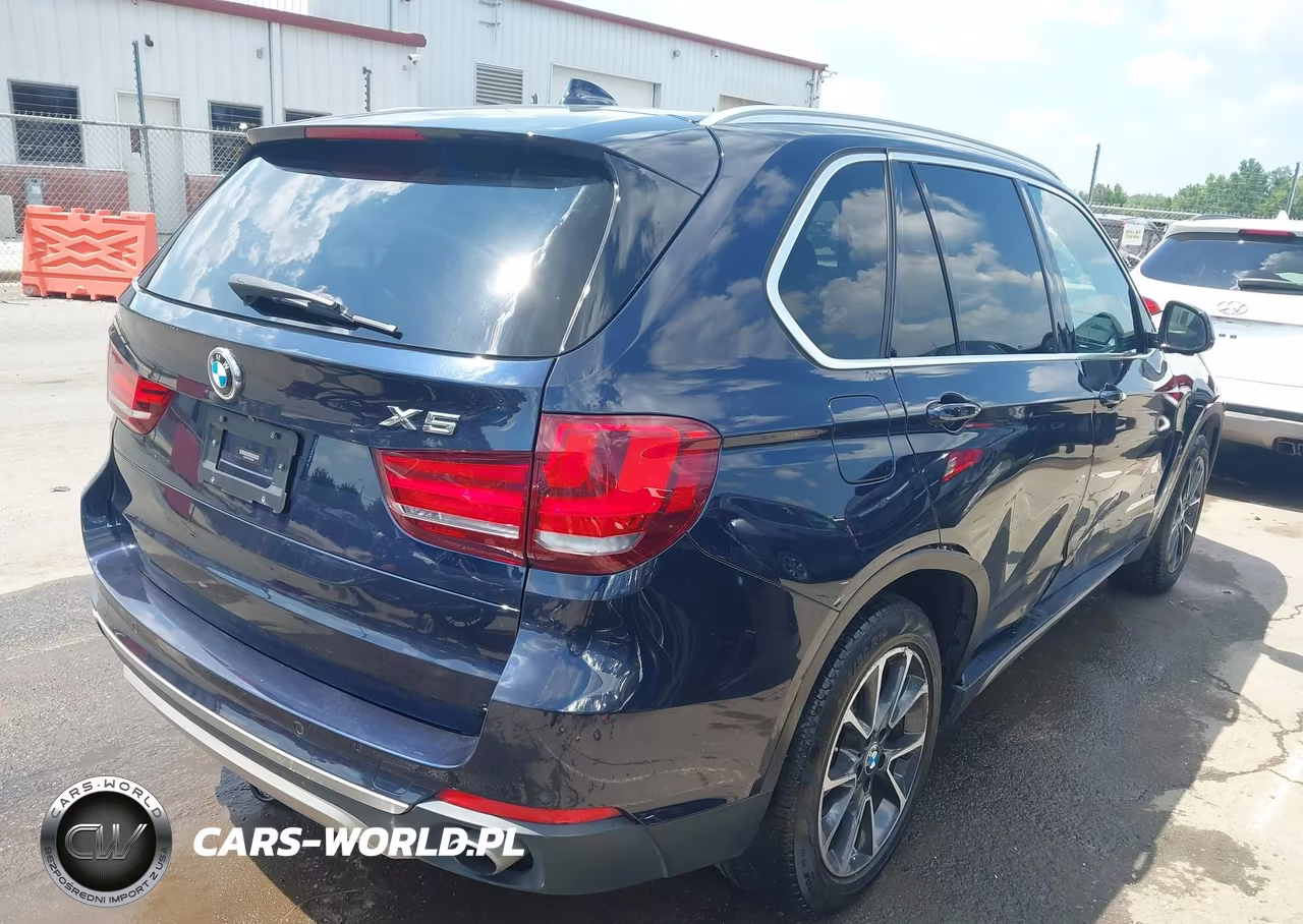 2017 BMW X5 xDrive35I VIN:5UXKR0C36H0V78554 - 4