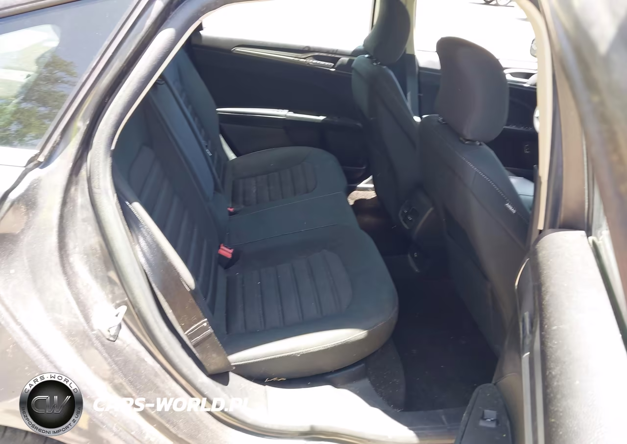 2018 Ford Fusion Hybrid Se VIN:3FA6P0LUXJR247912 - 8