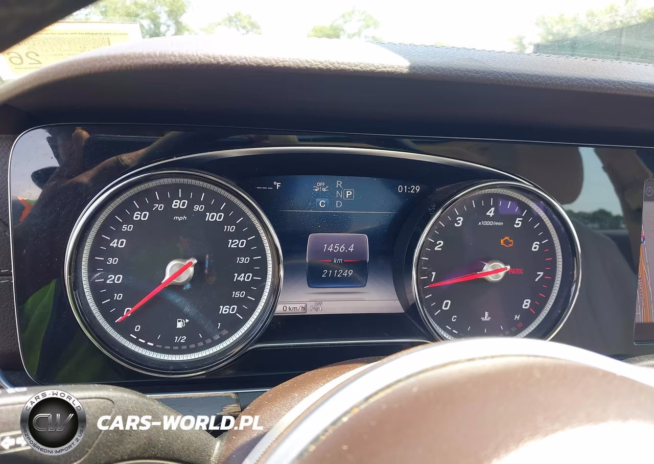 2019 Mercedes-Benz E 300 4Matic VIN:WDDZF4KB1KA617342 - 15