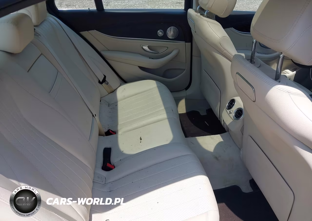 2019 Mercedes-Benz E 300 4Matic VIN:WDDZF4KB1KA617342 - 8