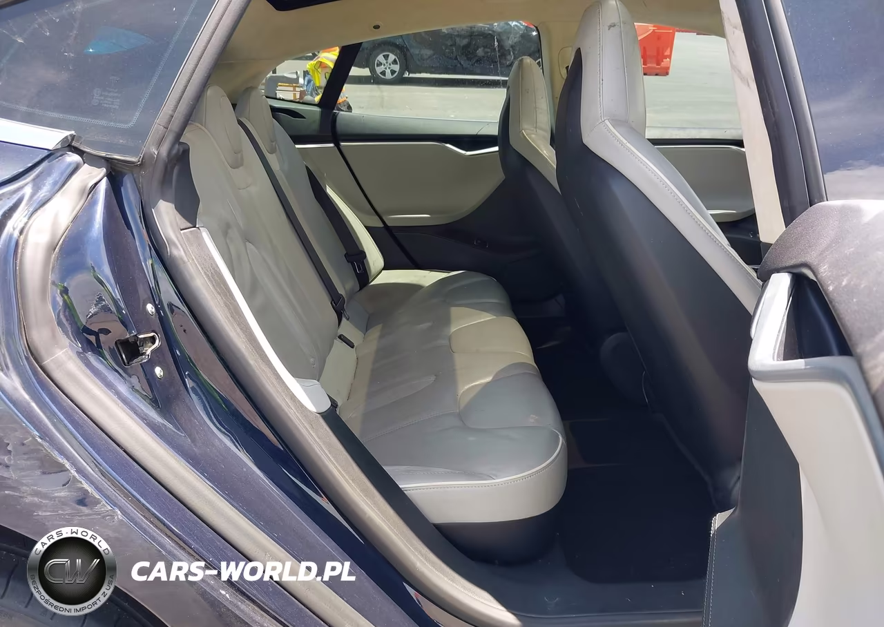 2014 Tesla Model S P85 VIN:5YJSA1H10EFP49088 - 8