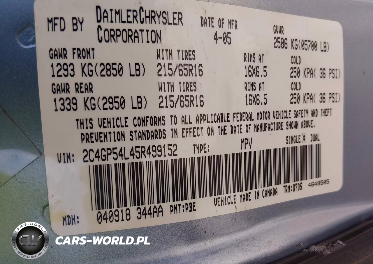 2005 Chrysler Town & Country Touring VIN:2C4GP54L45R499152 - 9