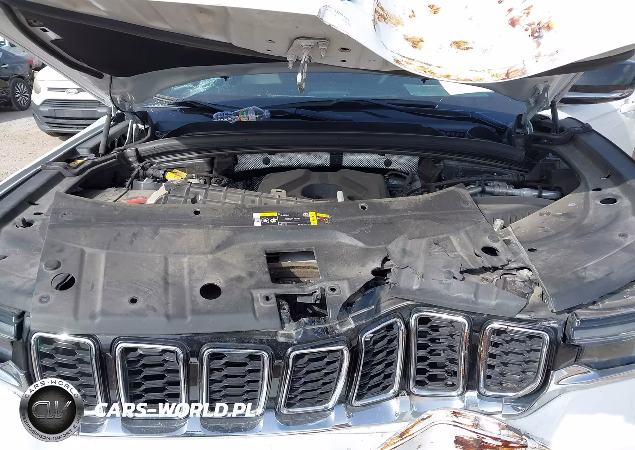 2024 Jeep Grand Cherokee 4Xe VIN:1C4RJYB66RC181556 - 10
