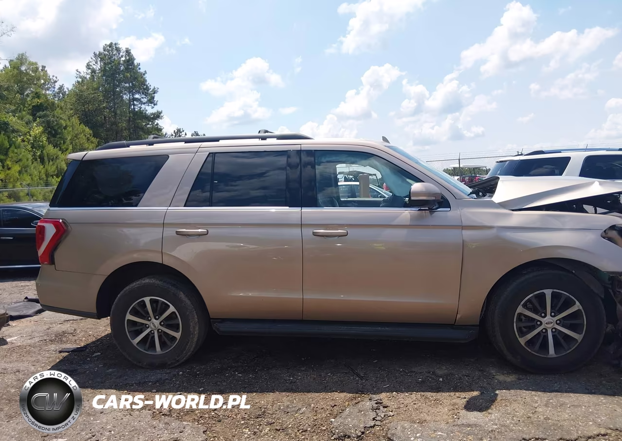 2020 Ford Expedition Xlt VIN:1FMJU1HT8LEA17208 - 14