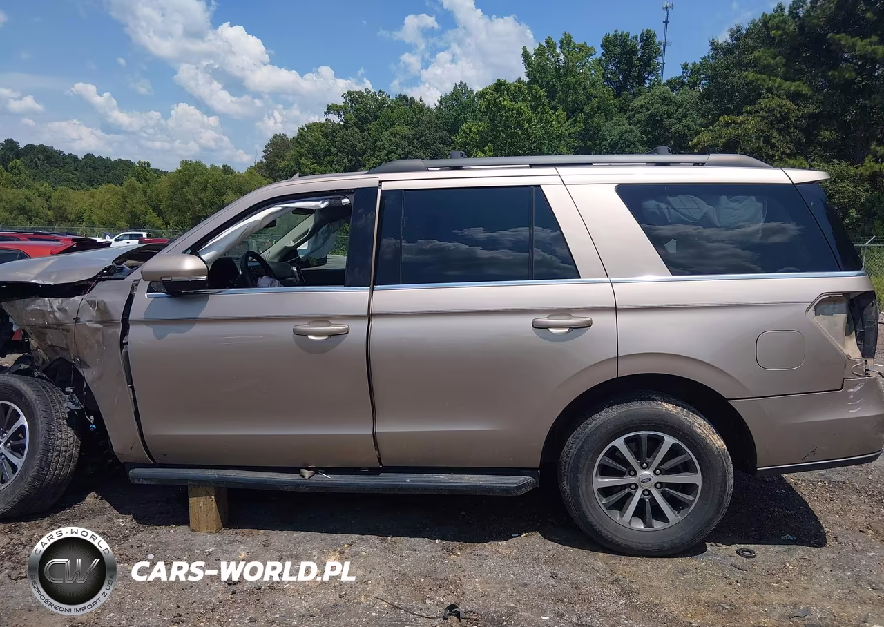 2020 Ford Expedition Xlt VIN:1FMJU1HT8LEA17208 - 15