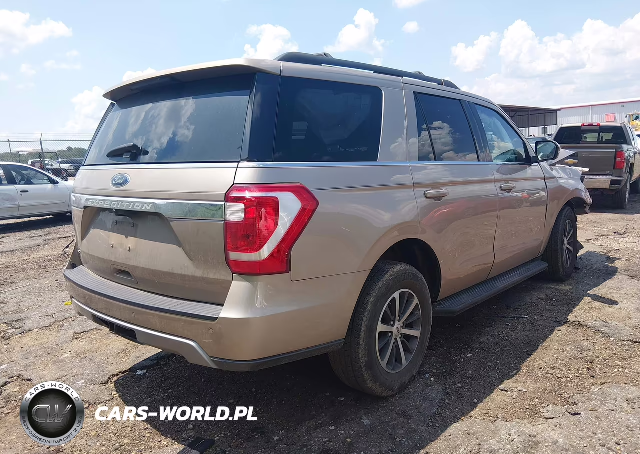2020 Ford Expedition Xlt VIN:1FMJU1HT8LEA17208 - 4