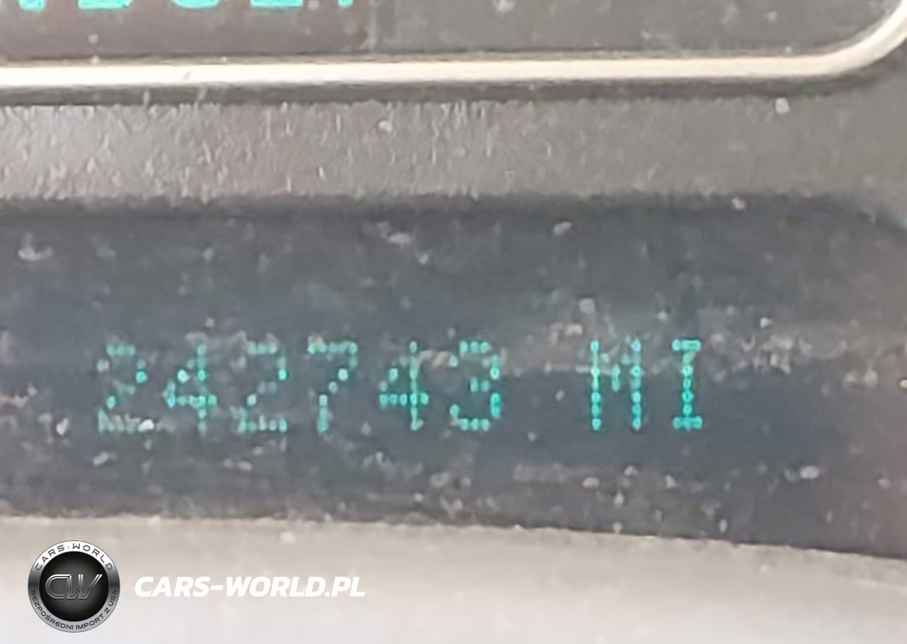 2005 GMC Envoy Denali VIN:1GKET63M552315925 - 15