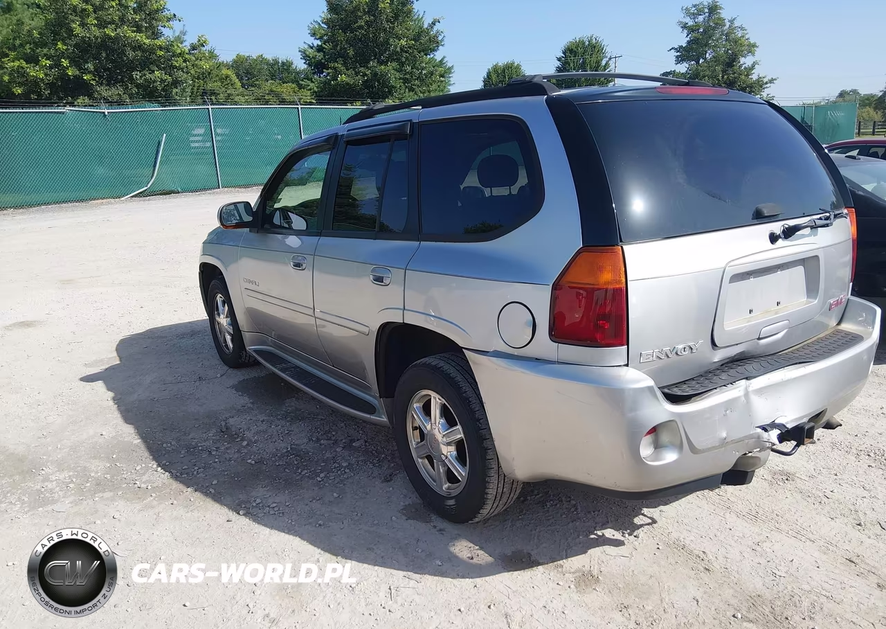 2005 GMC Envoy Denali VIN:1GKET63M552315925 - 3