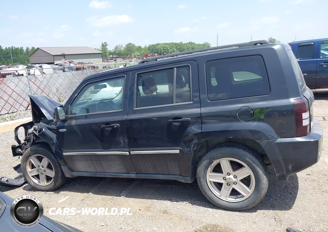 2010 Jeep Patriot Sport VIN:1J4NT1GB2AD652827 - 14
