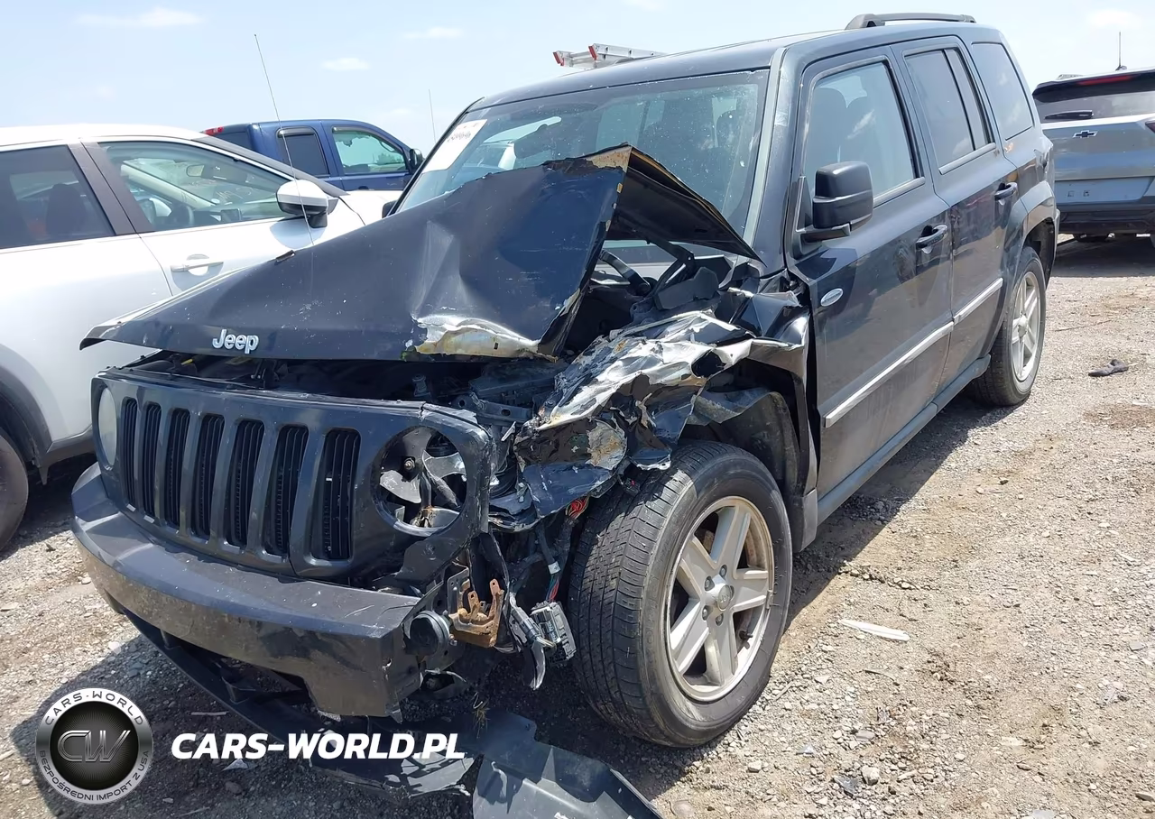 2010 Jeep Patriot Sport VIN:1J4NT1GB2AD652827 - 6