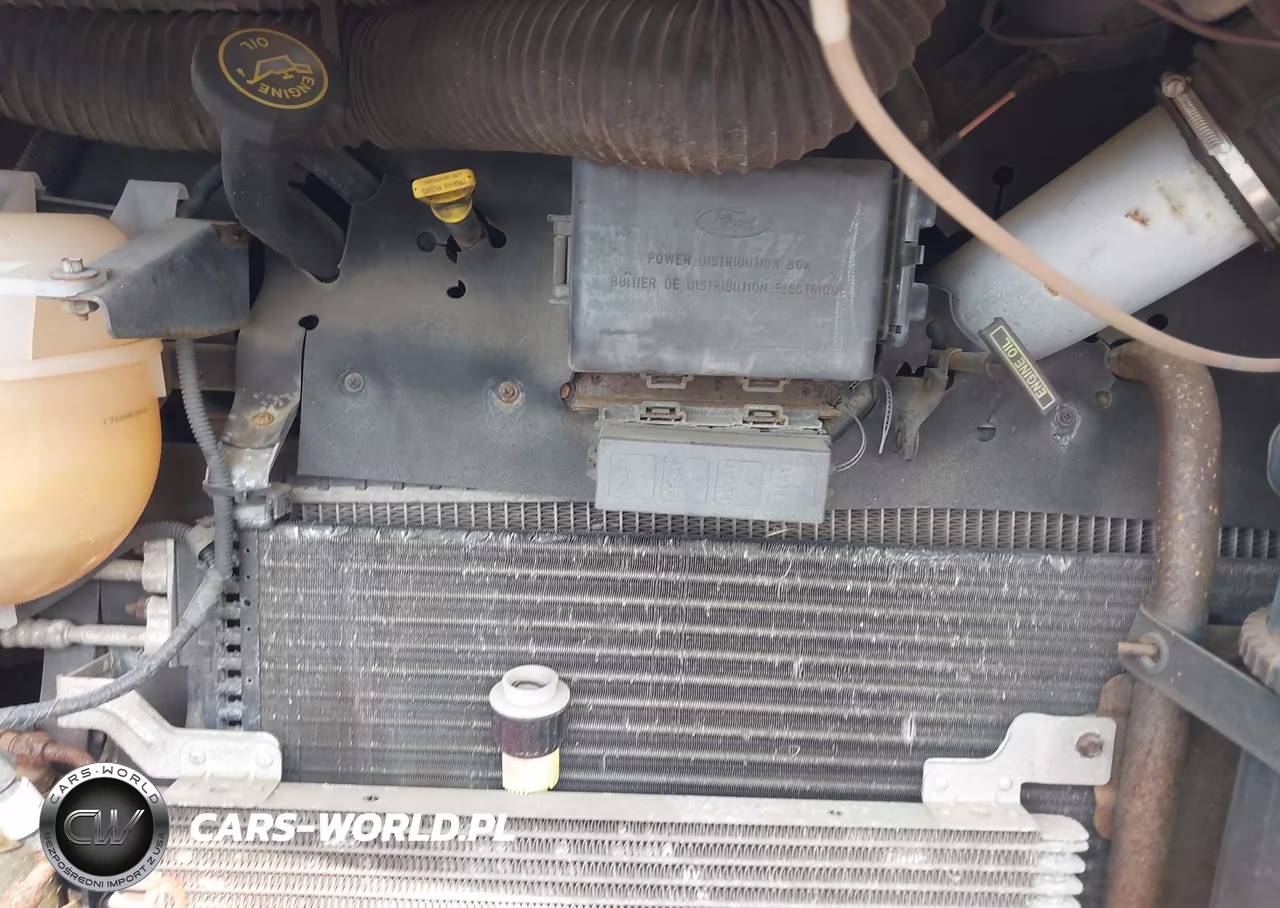 1999 Ford F550 Super Duty Stripped Chass VIN:3FCMF53S9XJA26048 - 10