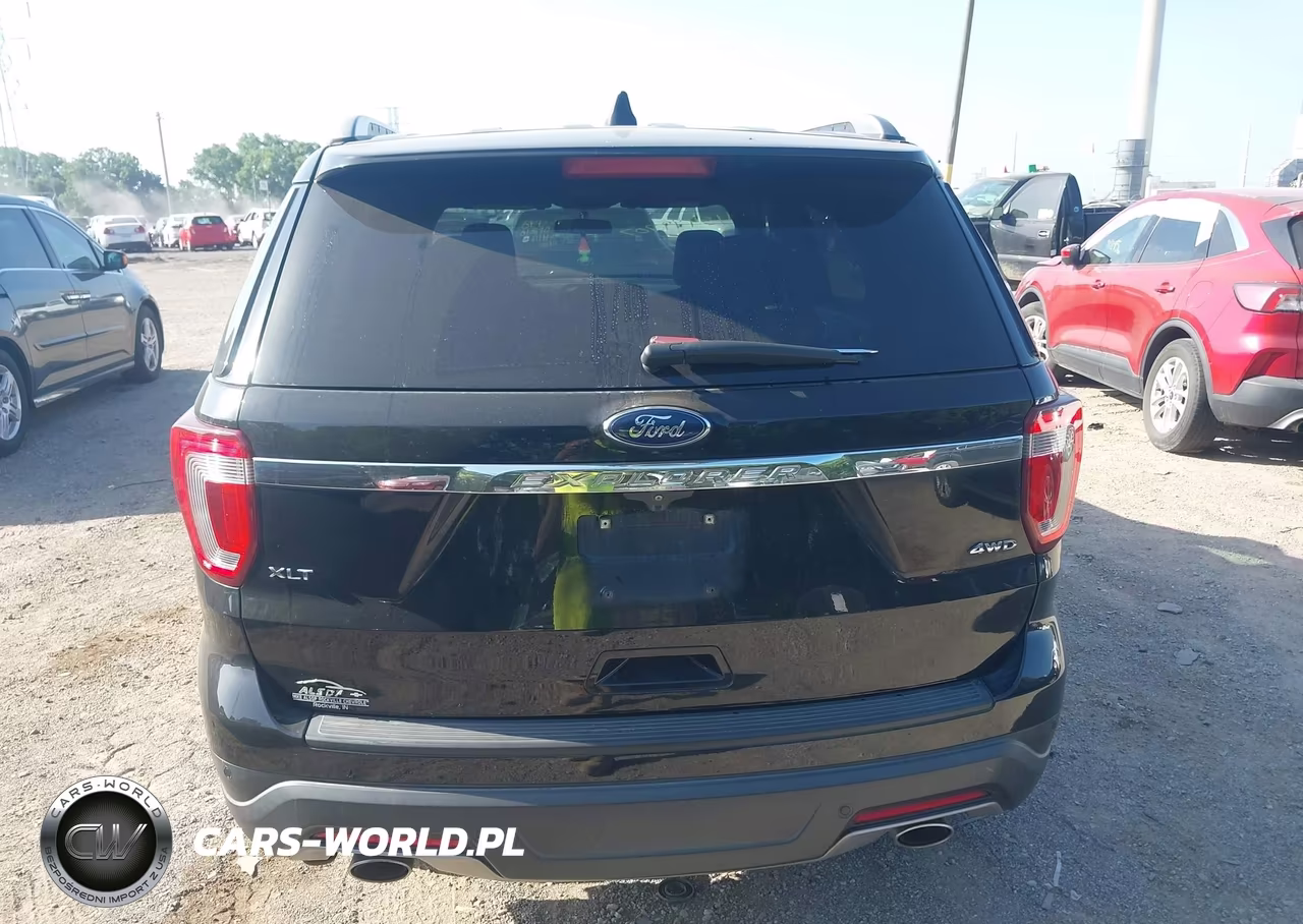 2018 Ford Explorer Xlt VIN:1FM5K8D82JGC91796 - 16