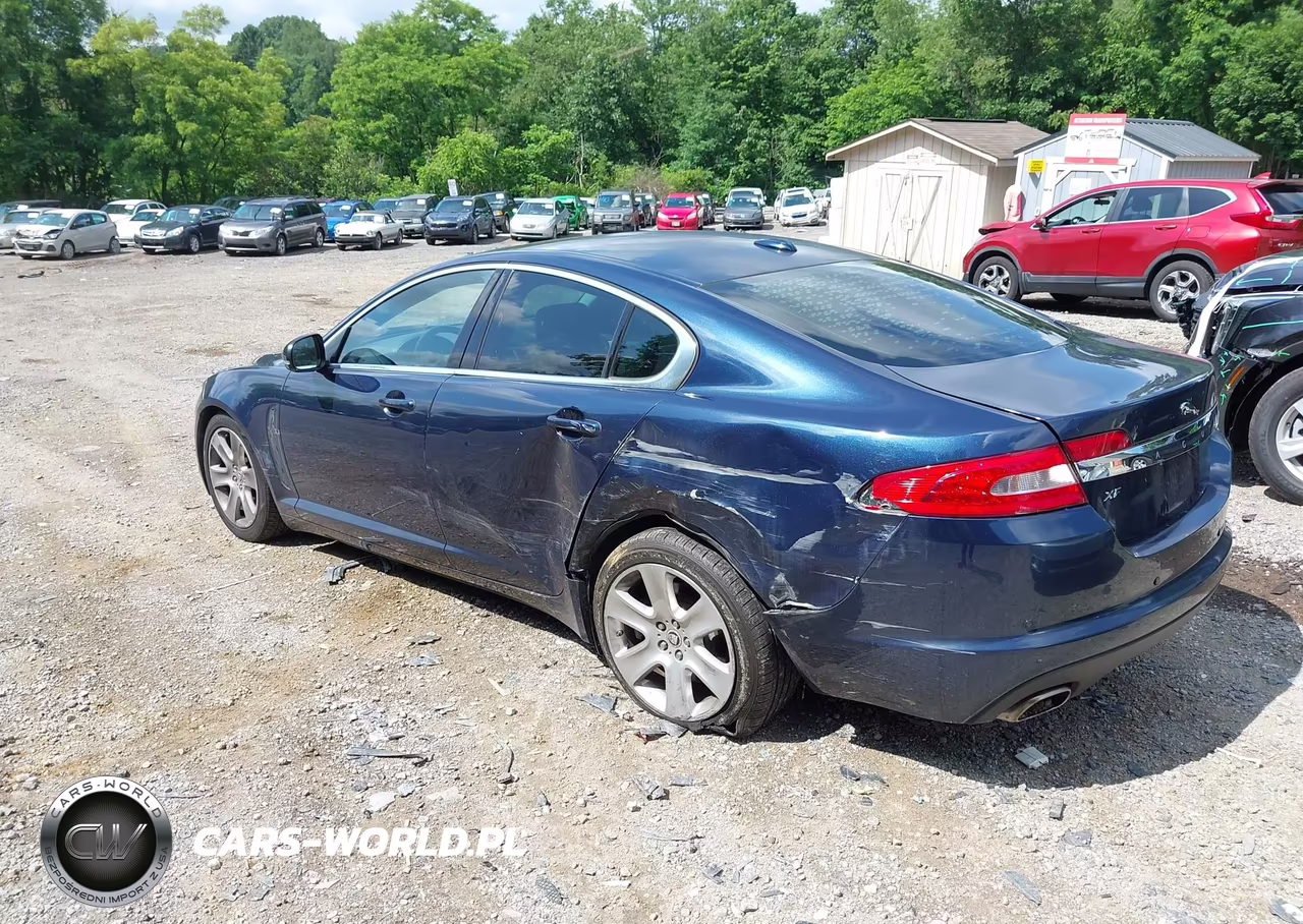 2011 Jaguar Xf VIN:SAJWA0FB8BLS01700 - 3