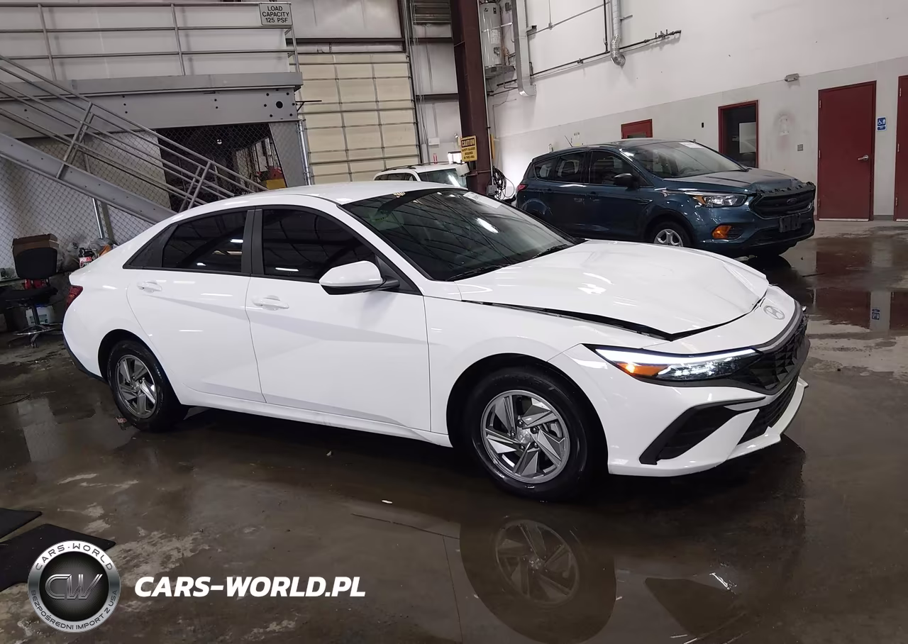 2026 Hyundai Elantra Se VIN:KMHLL4DG2TU151496 - 14