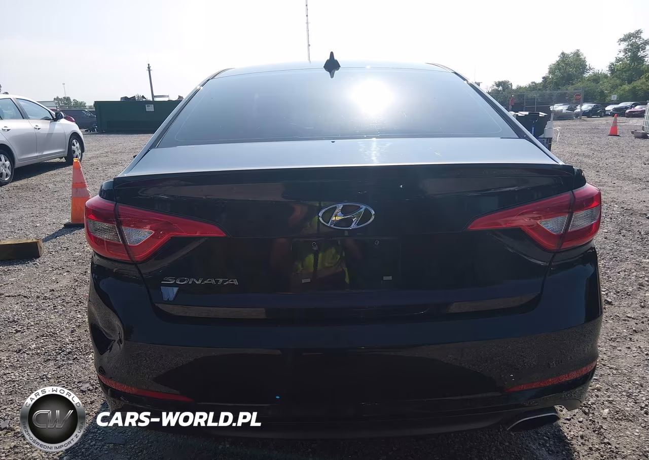 2016 Hyundai Sonata Se VIN:5NPE24AF5GH326612 - 17