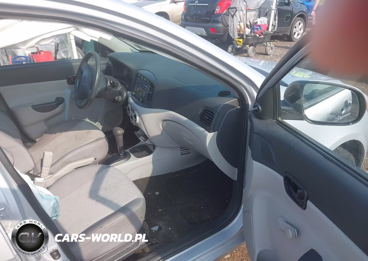 2011 Hyundai Accent Gls VIN:KMHCN4AC4BU619884 - 5