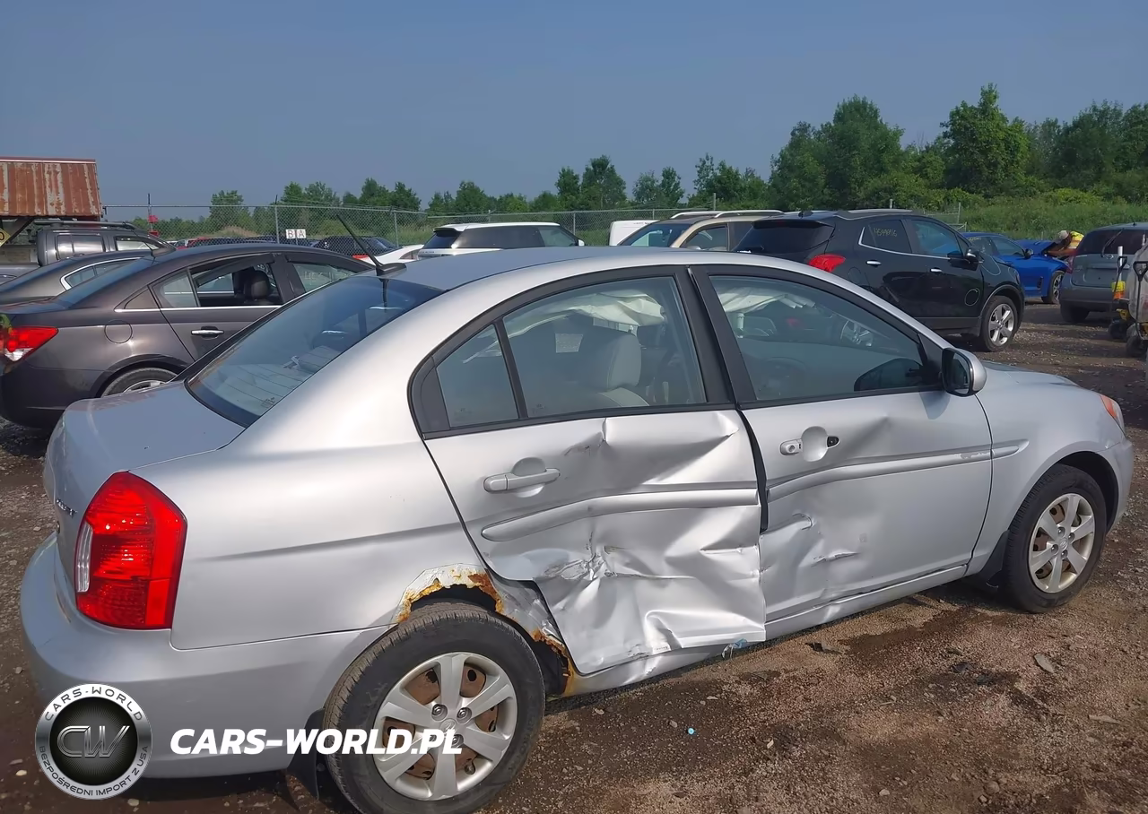 2011 Hyundai Accent Gls VIN:KMHCN4AC4BU619884 - 6