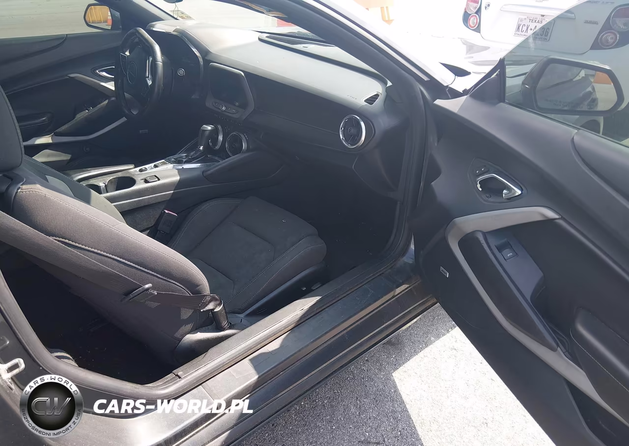2018 Chevrolet Camaro 1Lt VIN:1G1FB1RX4J0111798 - 5
