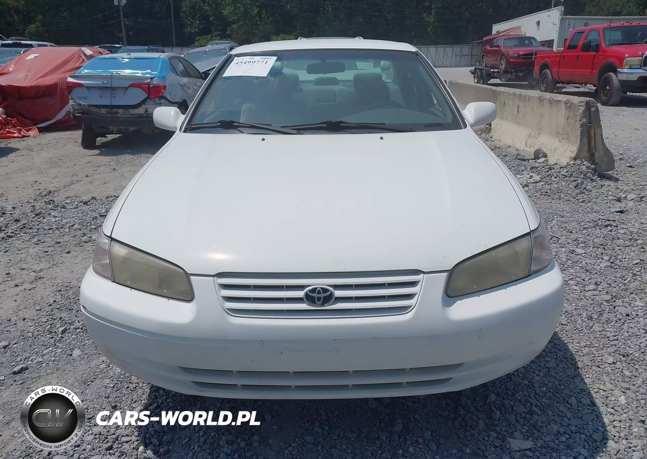1998 Toyota Camry Le VIN:4T1BG22K3WU365428 - 12