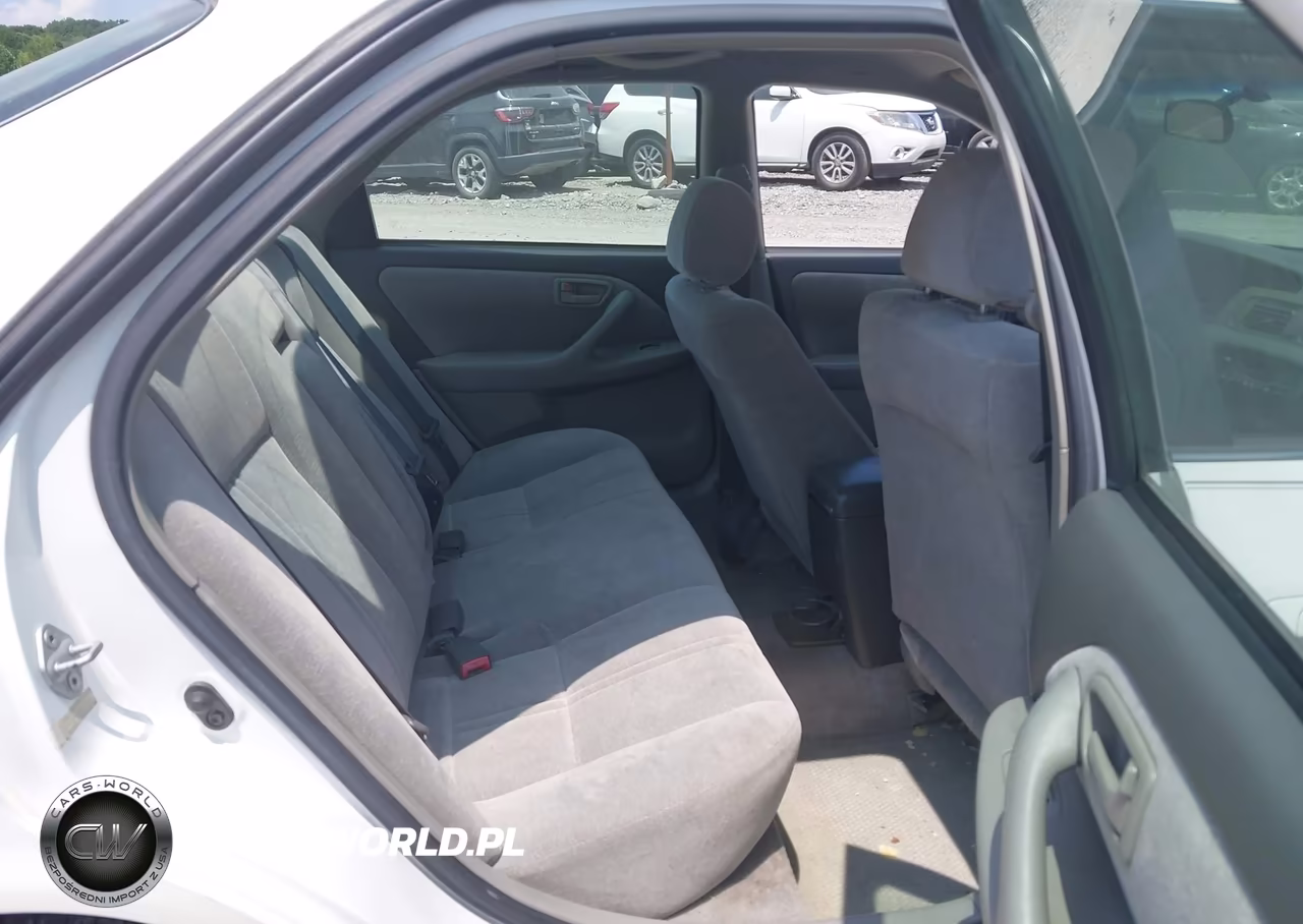 1998 Toyota Camry Le VIN:4T1BG22K3WU365428 - 8