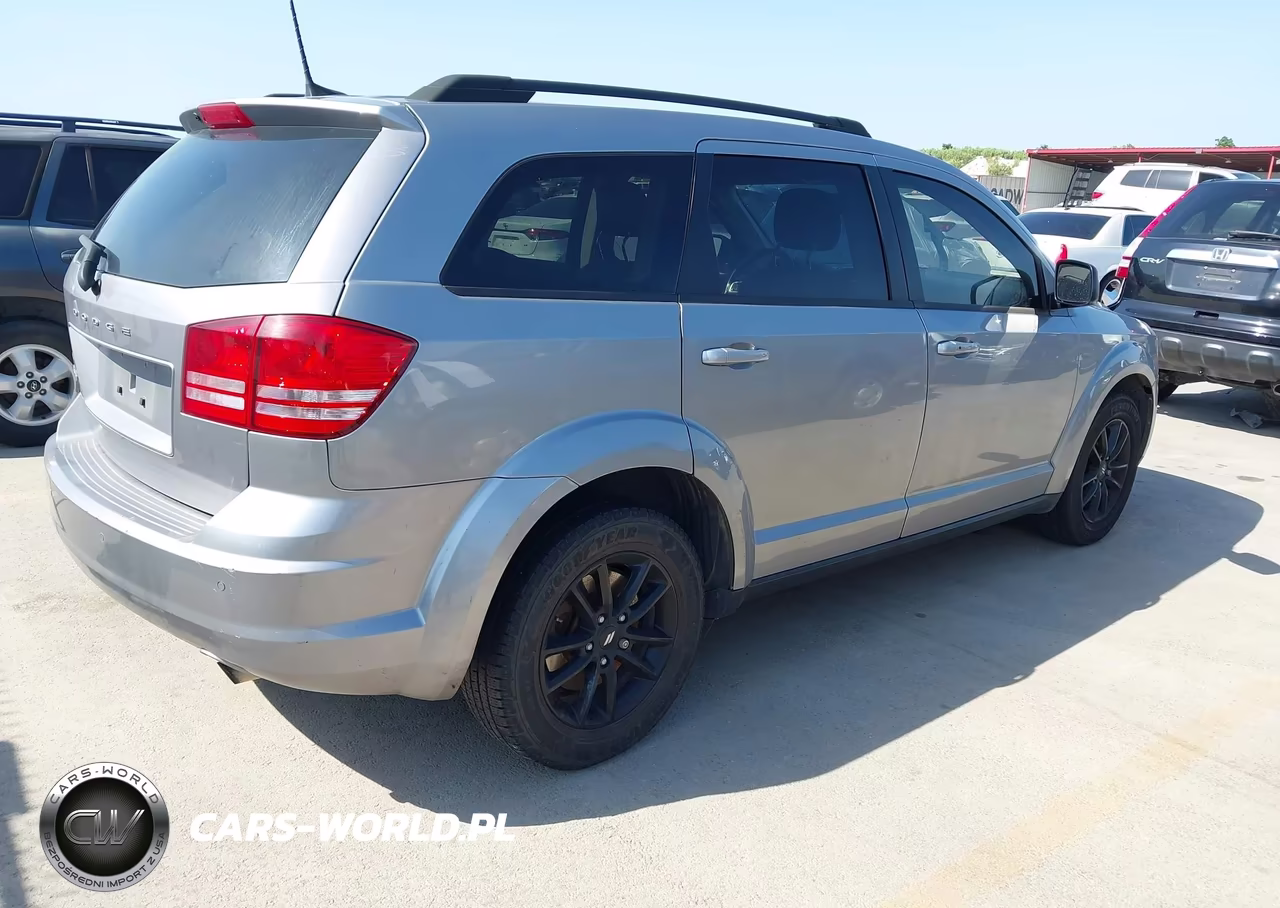 2020 Dodge Journey Se Value VIN:3C4PDCAB5LT261796 - 4