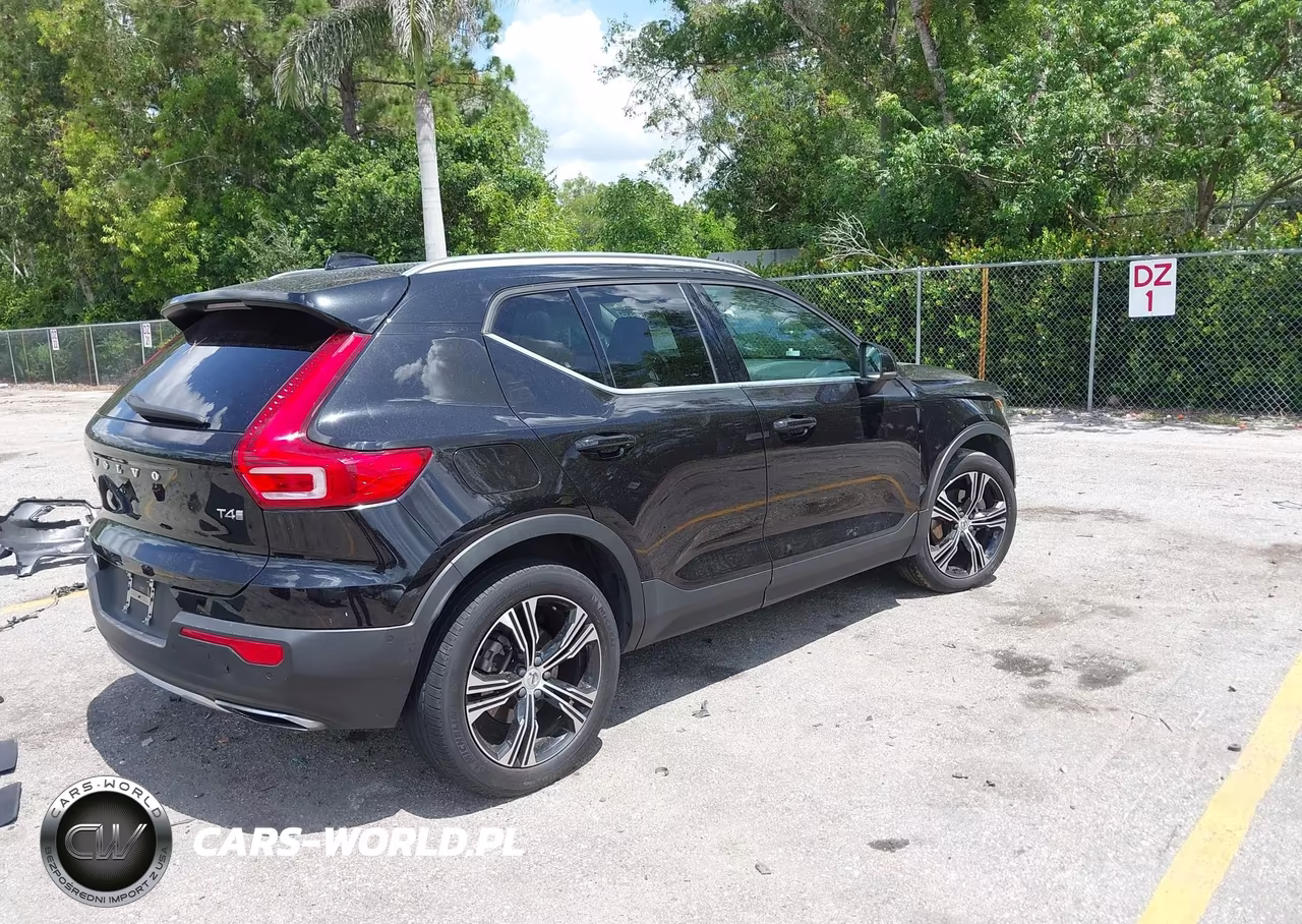 2020 Volvo Xc40 T4 Inscription VIN:YV4AC2HL7L2318807 - 4