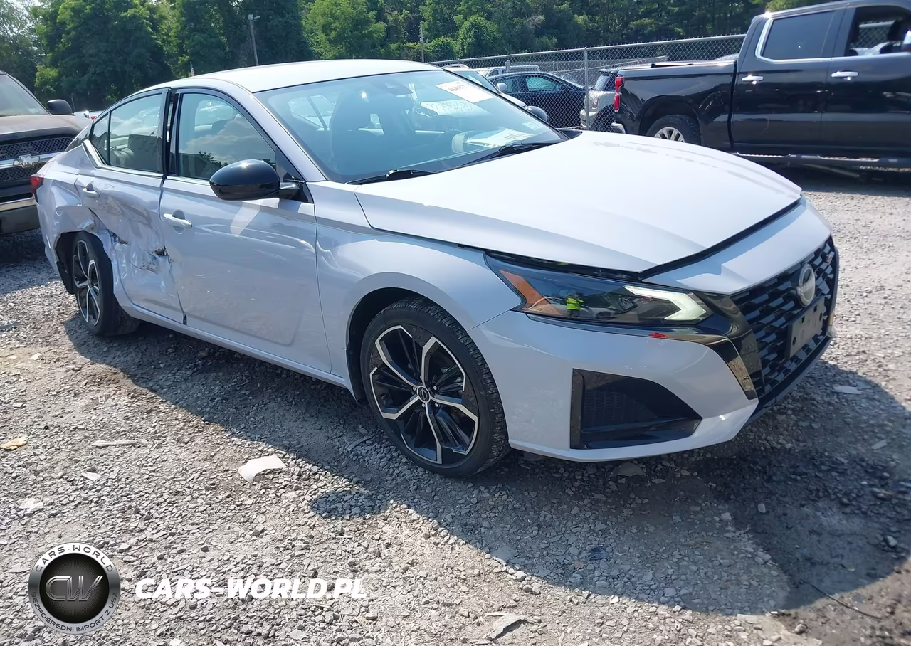 2024 Nissan Altima Sr Fwd – zdjęcie 1 z 16