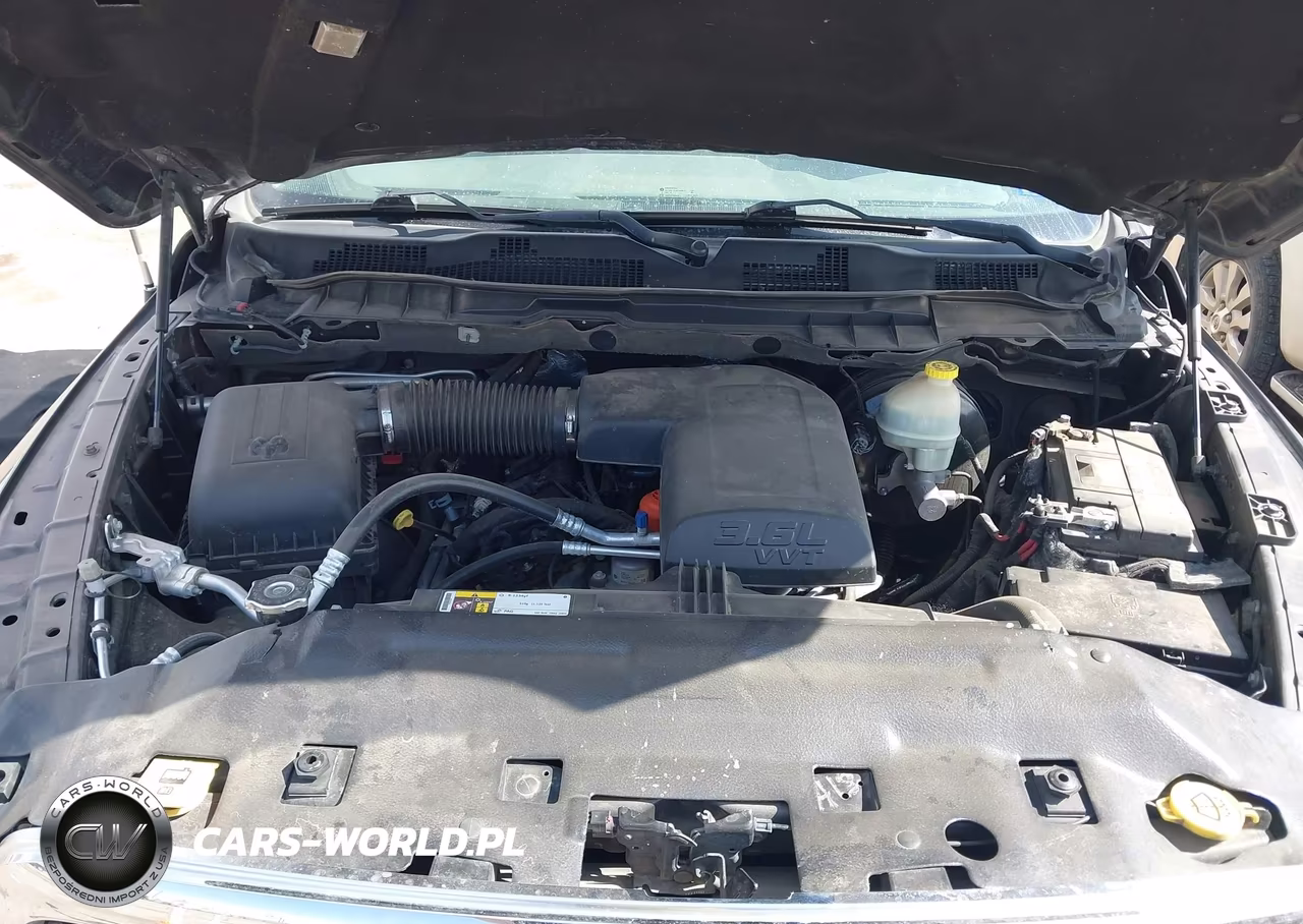 2015 Ram 1500 Big Horn VIN:1C6RR7LGXFS727780 - 10