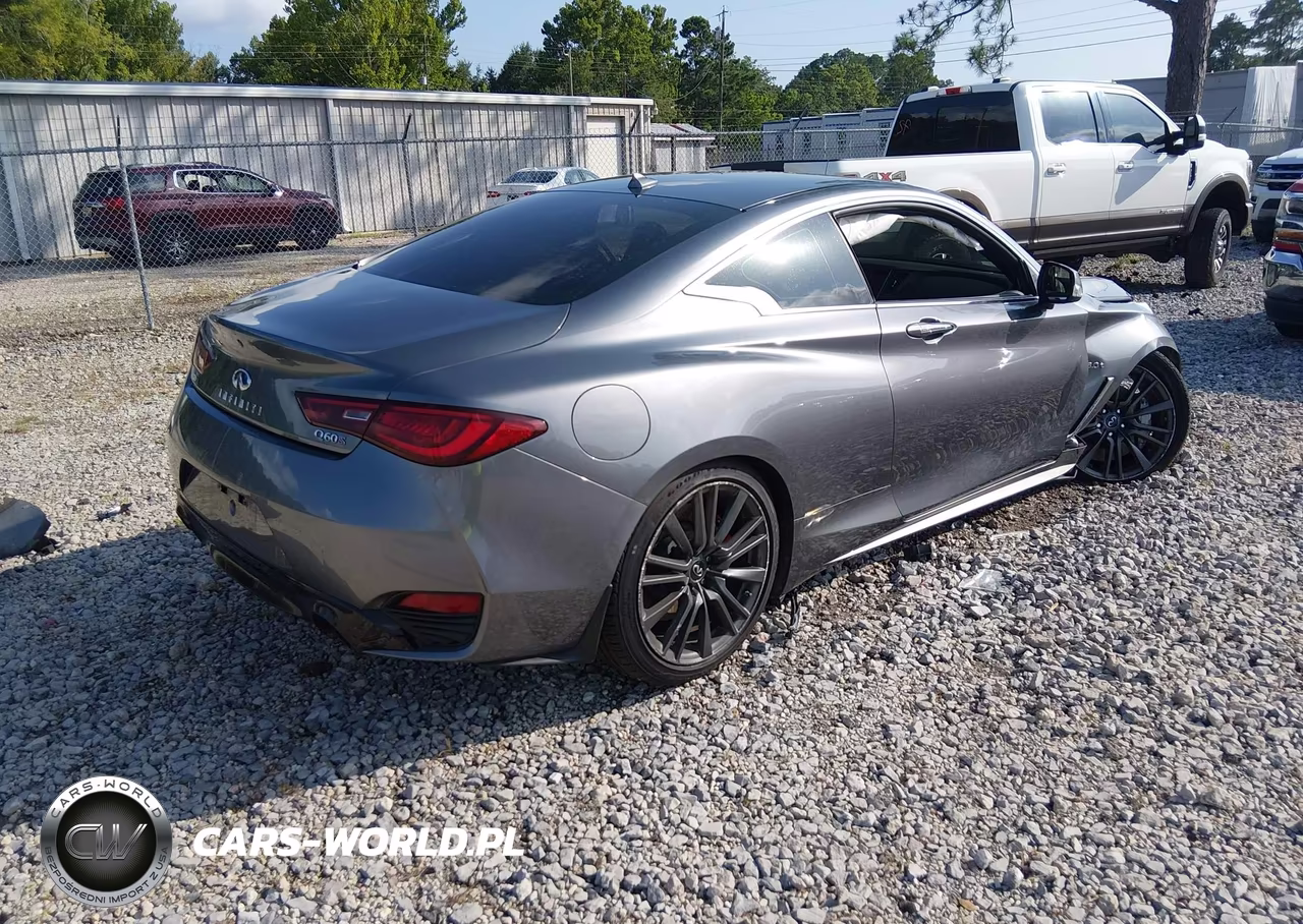 2017 Infiniti Q60 Red Sport 400 VIN:JN1FV7EL8HM700086 - 4