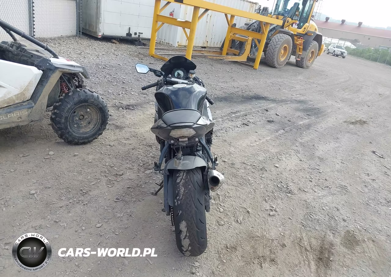 2010 Kawasaki Zx1000 F VIN:JKAZXCF12AA002004 - 6