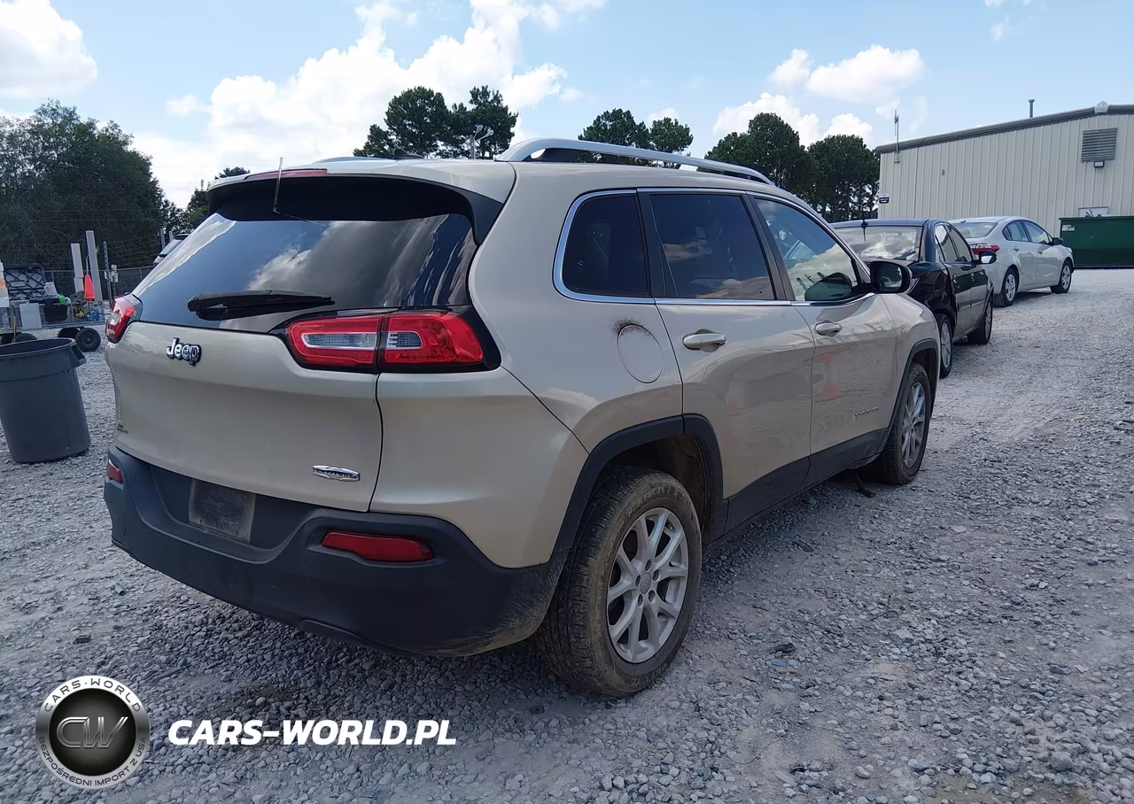 2014 Jeep Cherokee Latitude VIN:1C4PJLCB7EW249409 - 4
