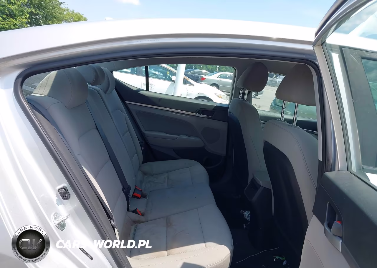2018 Hyundai Elantra Sel VIN:5NPD84LF2JH337422 - 8