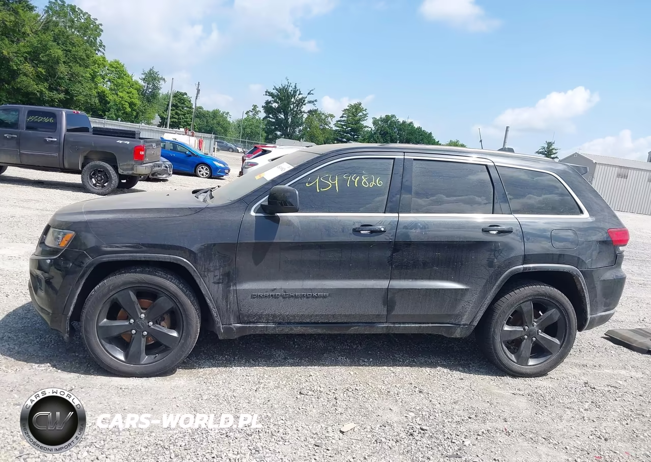 2015 Jeep Grand Cherokee Altitude VIN:1C4RJFAG9FC939982 - 14