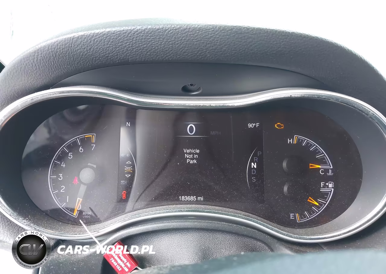 2015 Jeep Grand Cherokee Altitude VIN:1C4RJFAG9FC939982 - 7