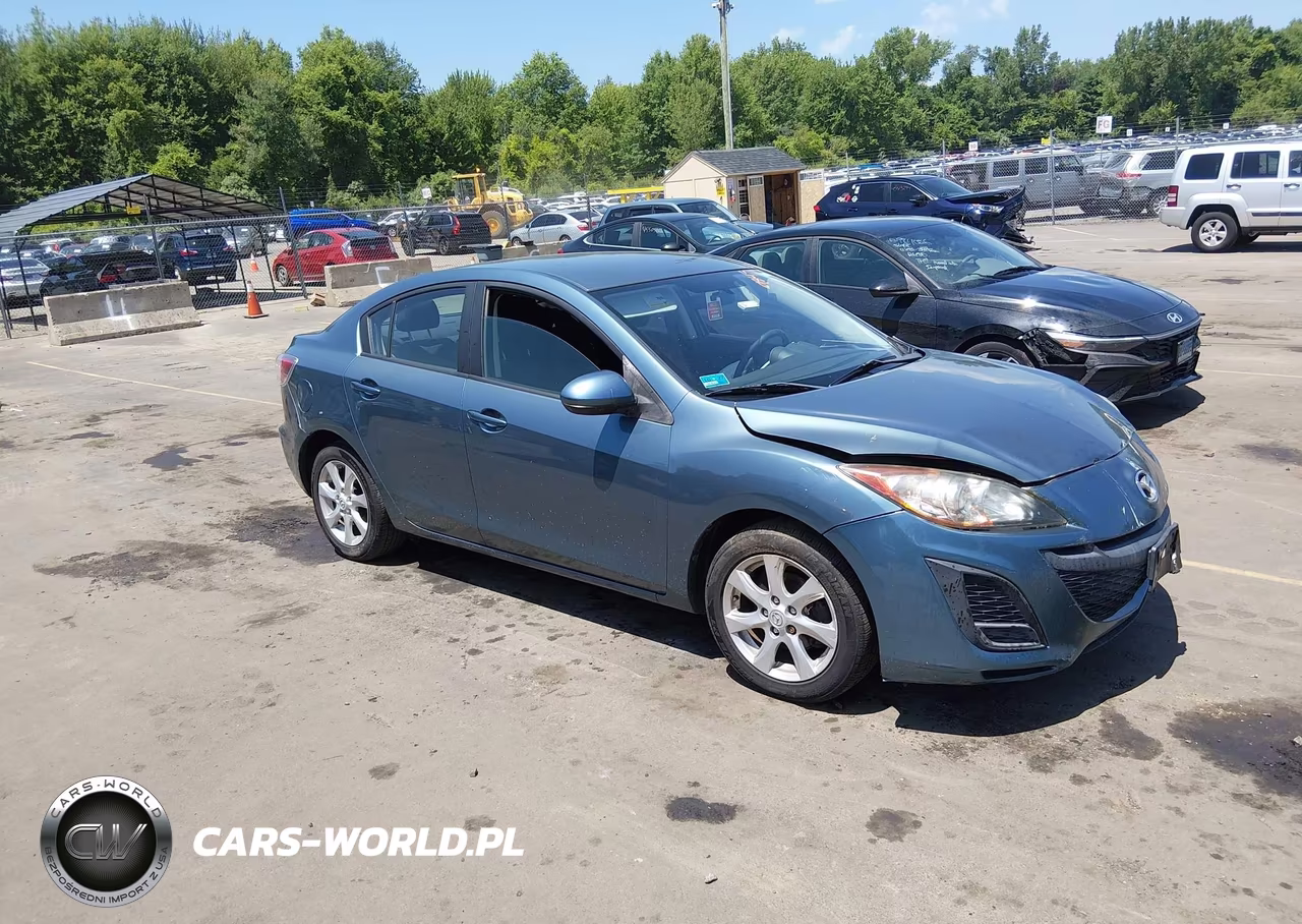2011 Mazda Mazda3 I Touring – zdjęcie 1 z 11