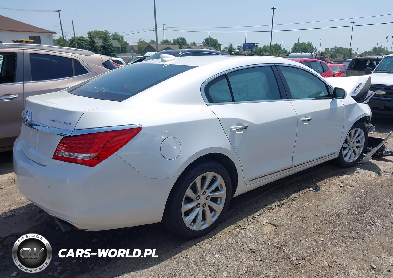 2016 Buick Lacrosse Leather VIN:1G4GB5G38GF242995 - 4