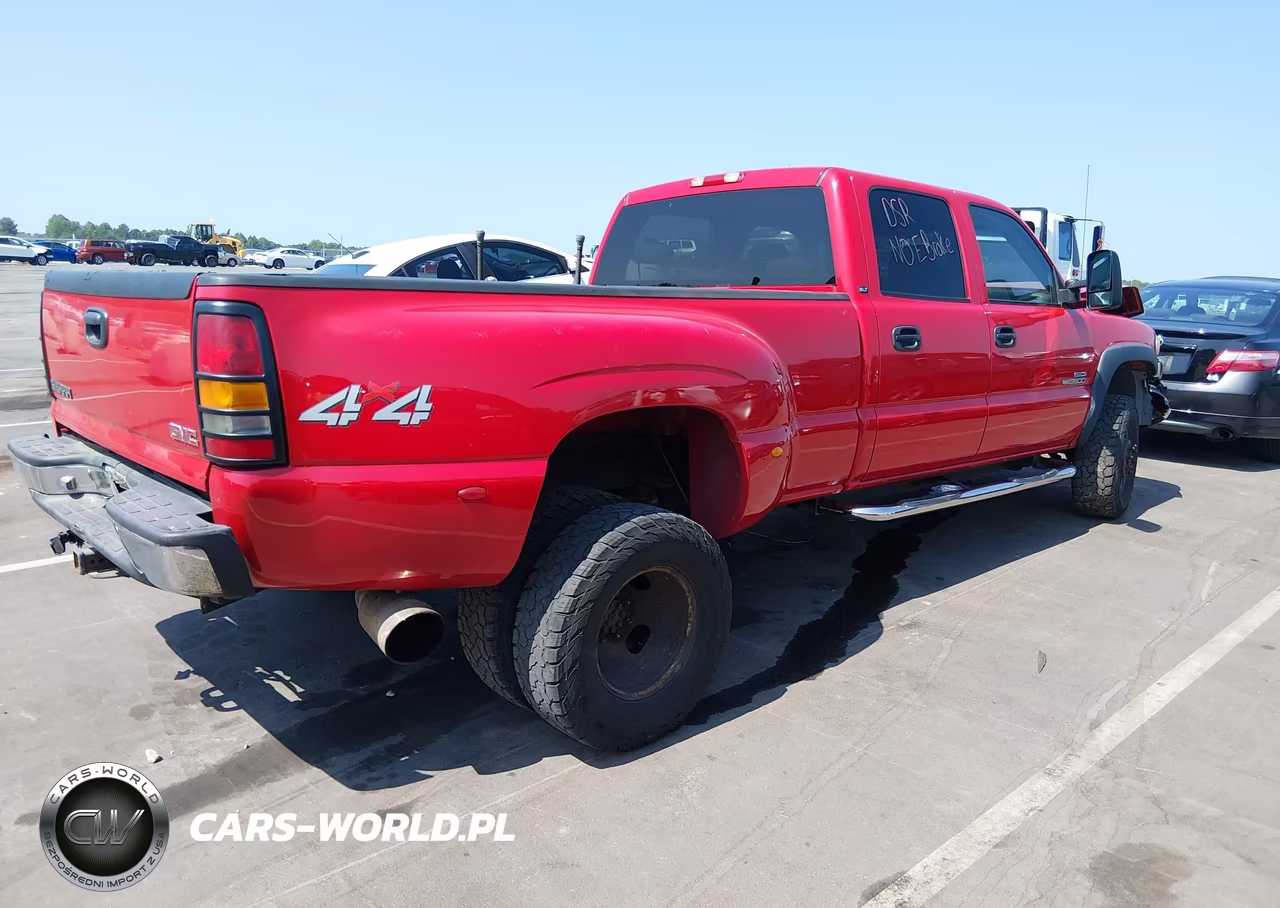 2007 GMC Sierra 3500 Classic Slt VIN:1GTJK33D37F167894 - 4