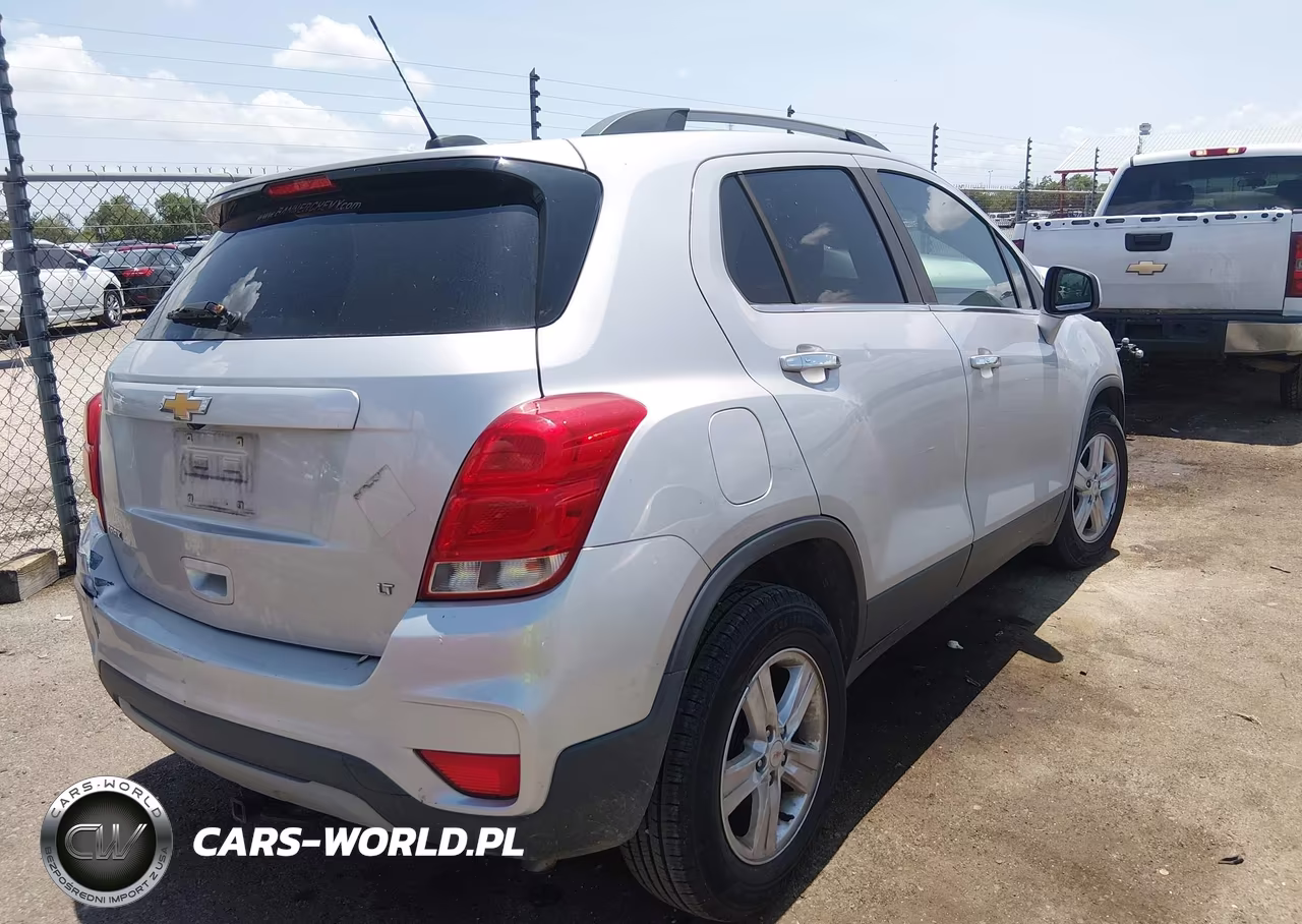 2018 Chevrolet Trax Lt VIN:KL7CJLSB2JB581837 - 4