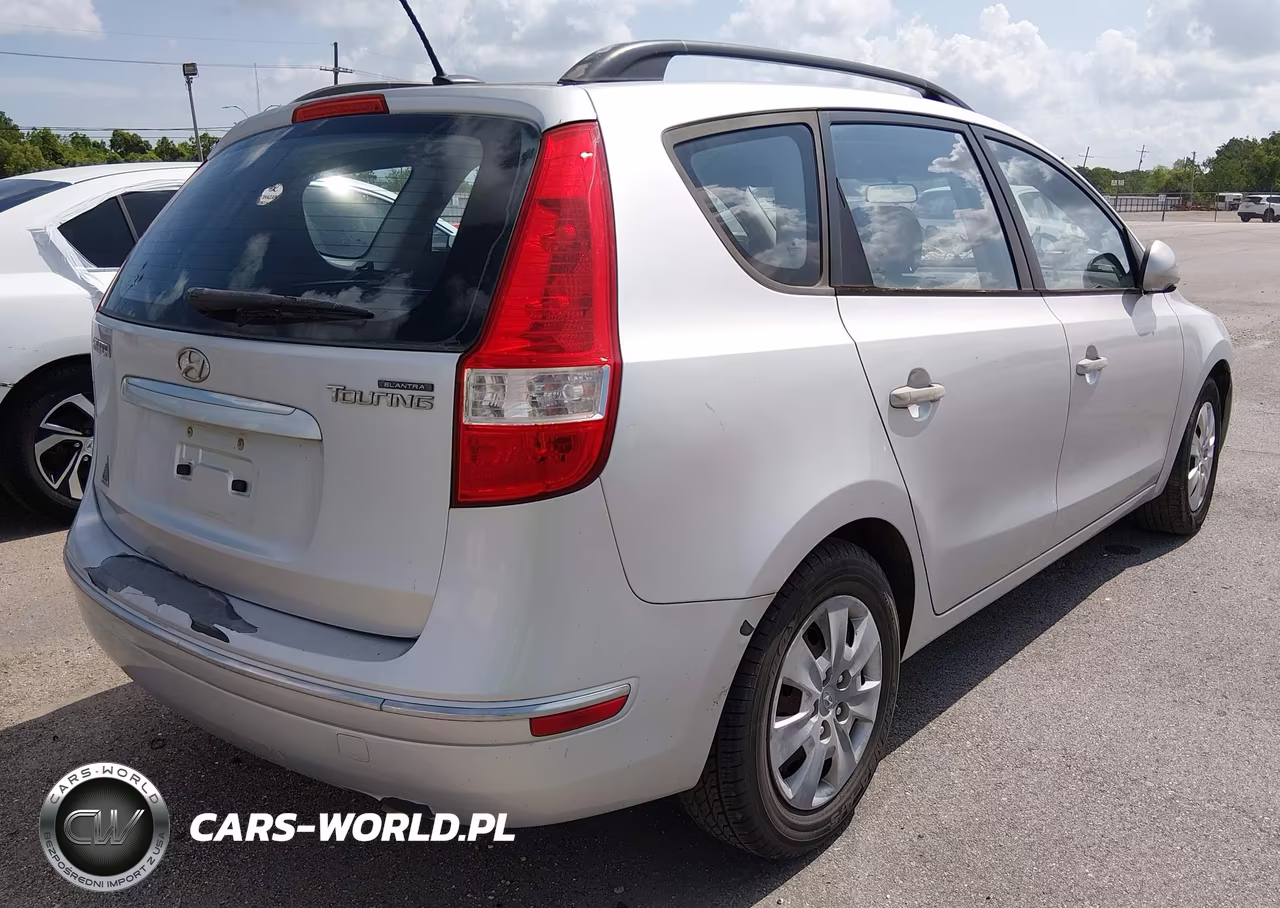 2010 Hyundai Elantra Touring Gls VIN:KMHDC8AE7AU082753 - 4
