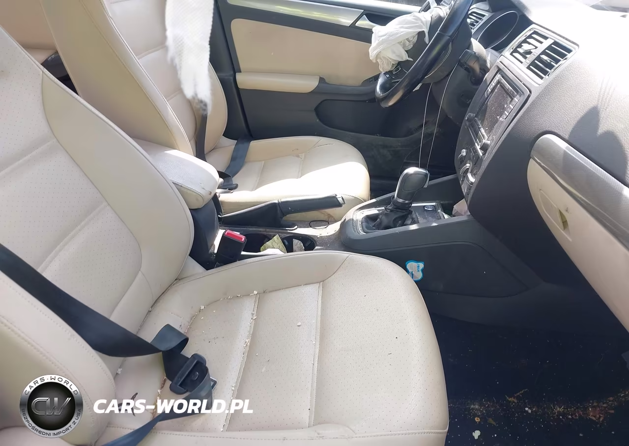 2018 Volkswagen Jetta 1.4T Se-1.4T Wolfsburg Edition VIN:3VWDB7AJ2JM234566 - 5