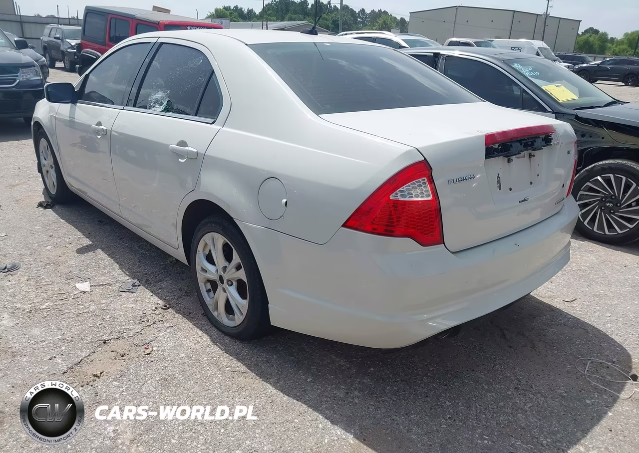 2012 Ford Fusion Se VIN:3FAHP0HGXCR264661 - 3