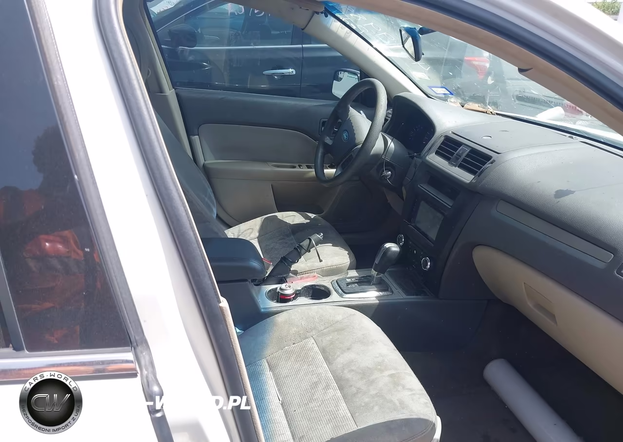 2012 Ford Fusion Se VIN:3FAHP0HGXCR264661 - 5