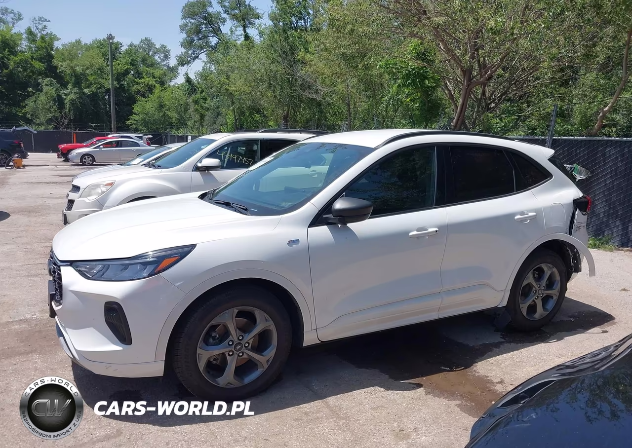 2023 Ford Escape St-Line VIN:1FMCU0MN4PUA04042 - 14