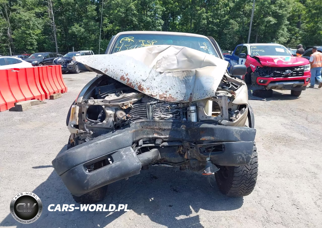 1996 Toyota Tacoma VIN:4TAPM62N2TZ121820 - 12