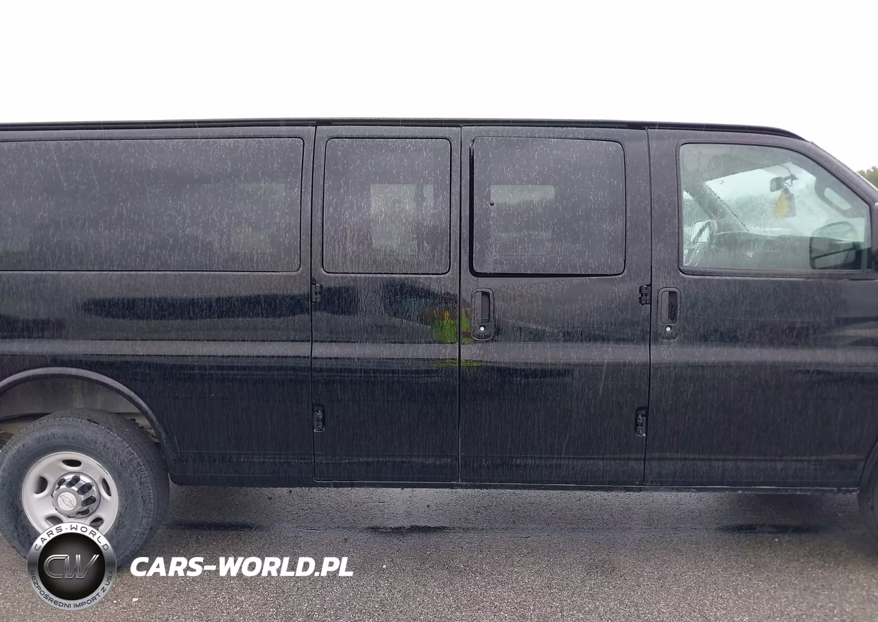2017 Chevrolet Express 3500 Lt VIN:1GAZGPFF9H1266610 - 13