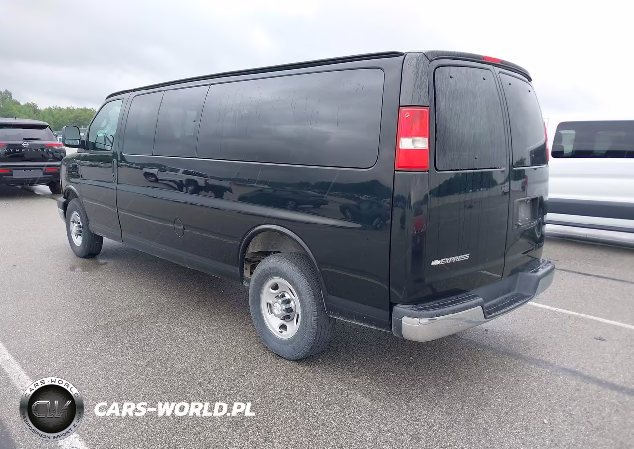 2017 Chevrolet Express 3500 Lt VIN:1GAZGPFF9H1266610 - 3