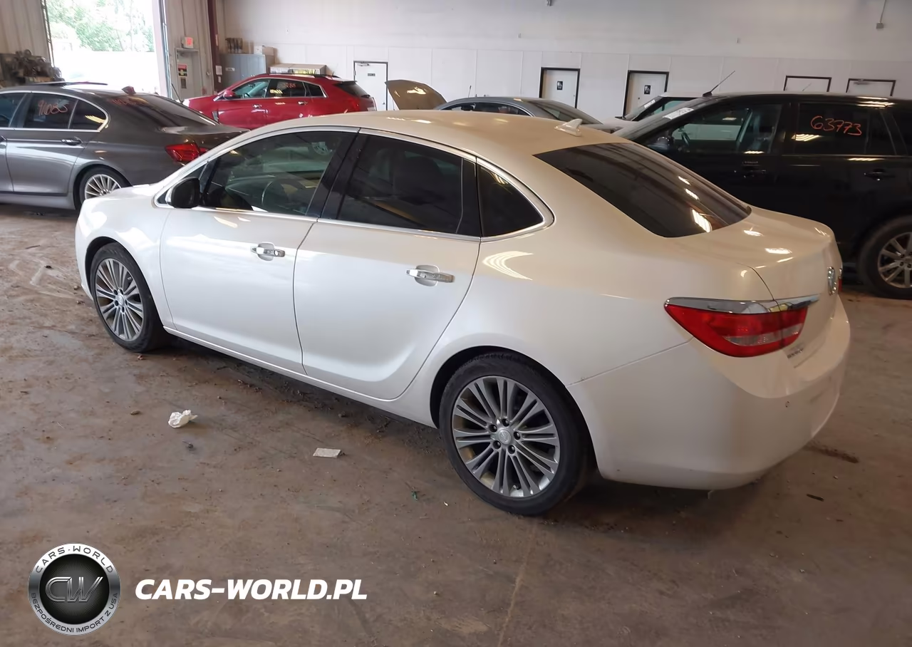 2013 Buick Verano Leather Group VIN:1G4PS5SK4D4132953 - 3