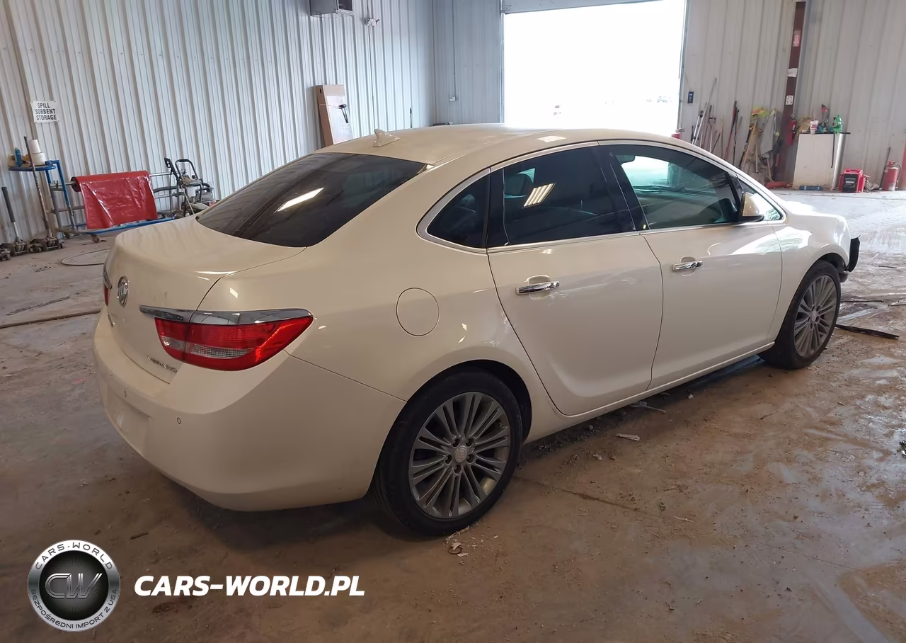 2013 Buick Verano Leather Group VIN:1G4PS5SK4D4132953 - 4